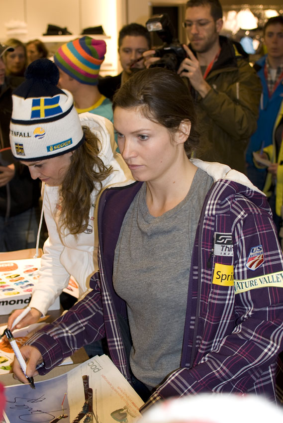 Julia Mancuso Autograph session - WM Garmisch
