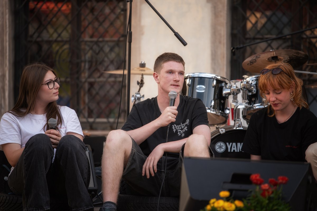 Abschluss der Podiumsdiskussion beim Jugendfest