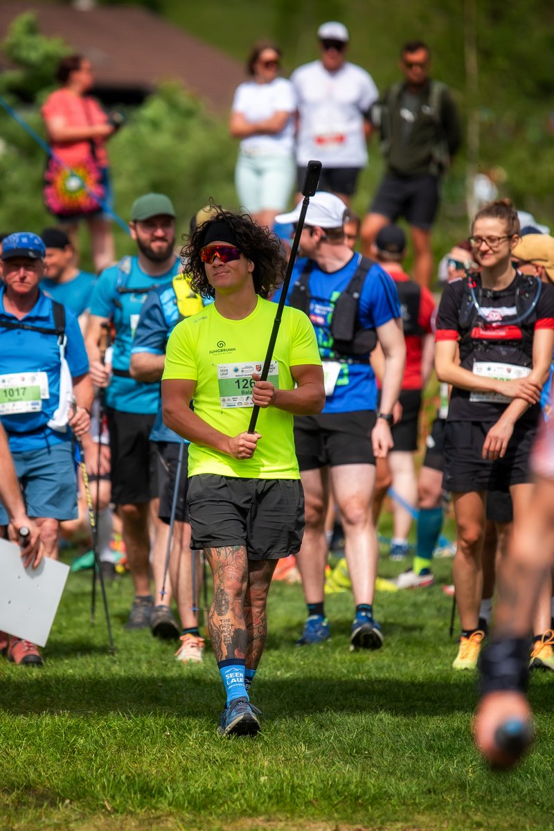 Laufszene beim Tannheimer Seenlauf – Sportveranstaltung in Nesselwängle im Tannheimertal – Foto 113